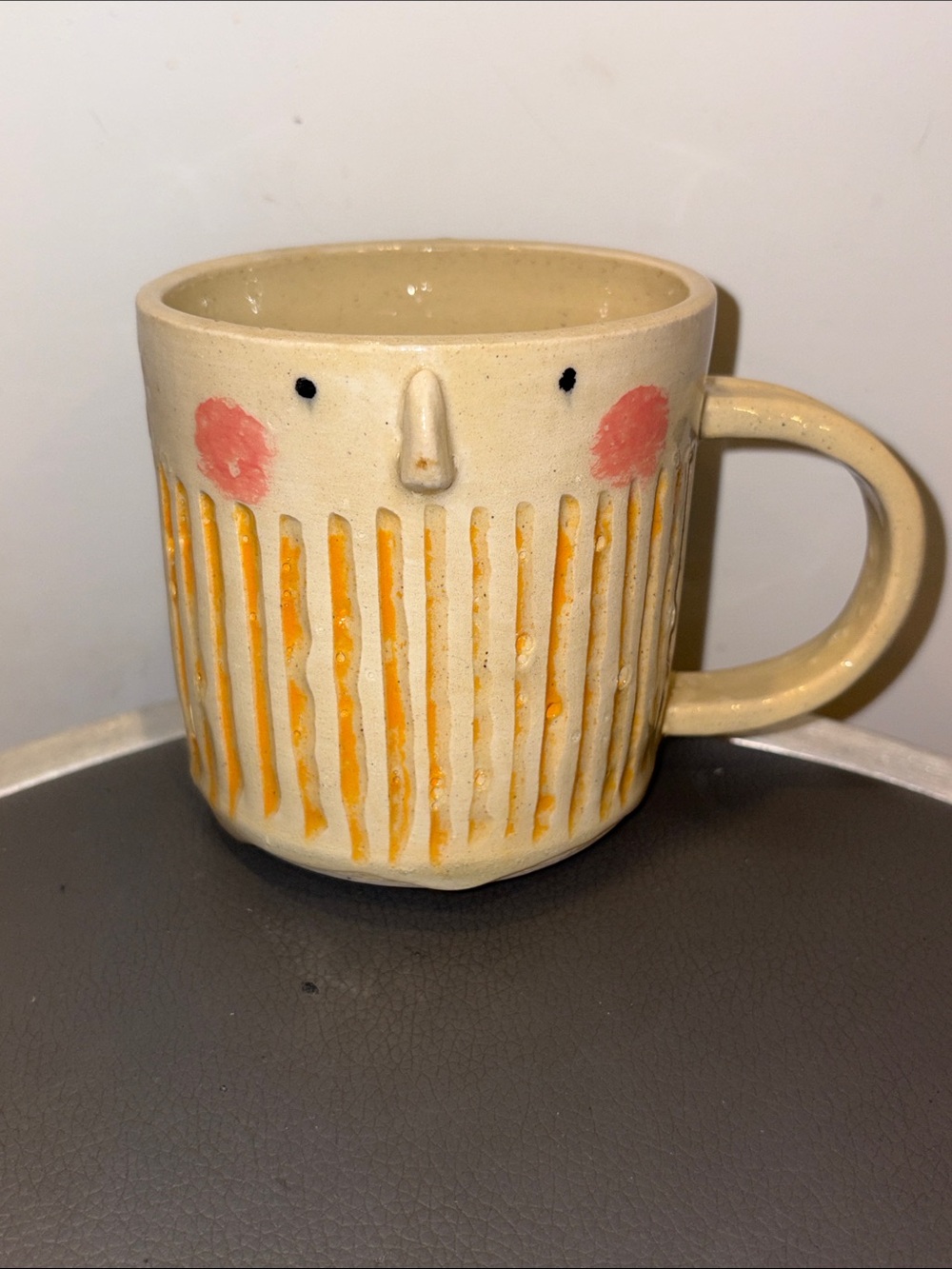 Handmade Pottery Mug with Characters 小鸟 (Xiaoniao, meaning "Little Bird")